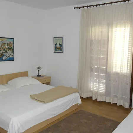 Apartman Nikica Baška Voda