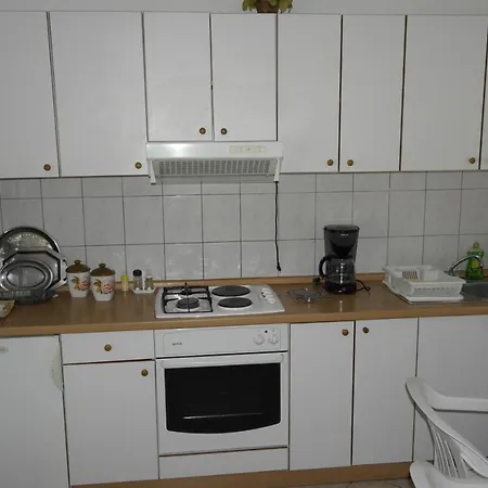 Nikica Baška Voda